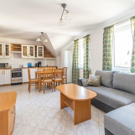 3-Bedroom Apartment Plac Neptuna By Noclegi Renters Miedzyzdroje Eksteriør billede