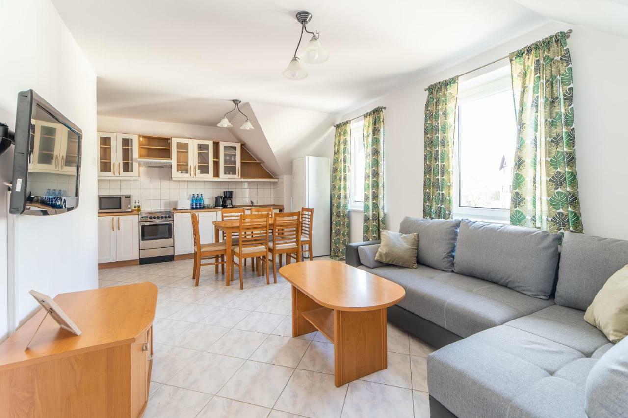 3-Bedroom Apartment Plac Neptuna By Noclegi Renters Miedzyzdroje Eksteriør billede