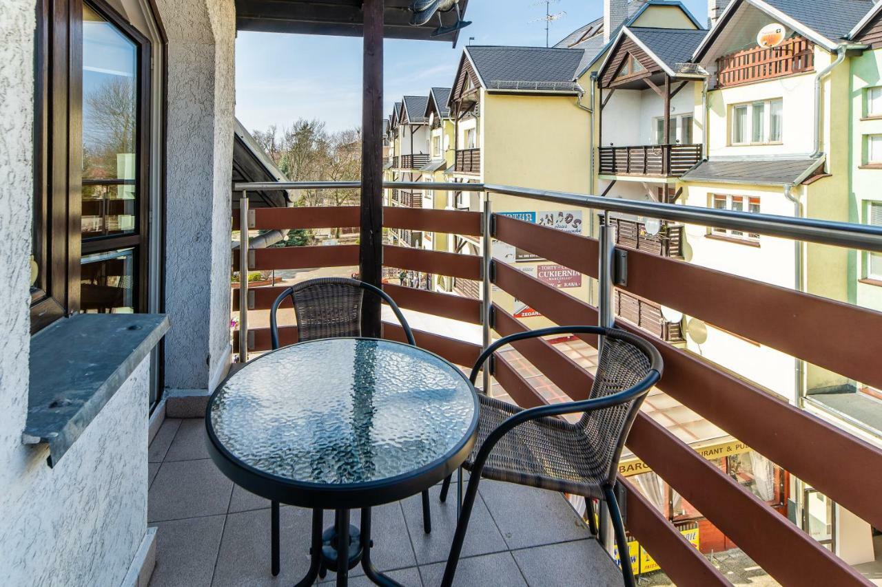 3-Bedroom Apartment Plac Neptuna By Noclegi Renters Miedzyzdroje Eksteriør billede
