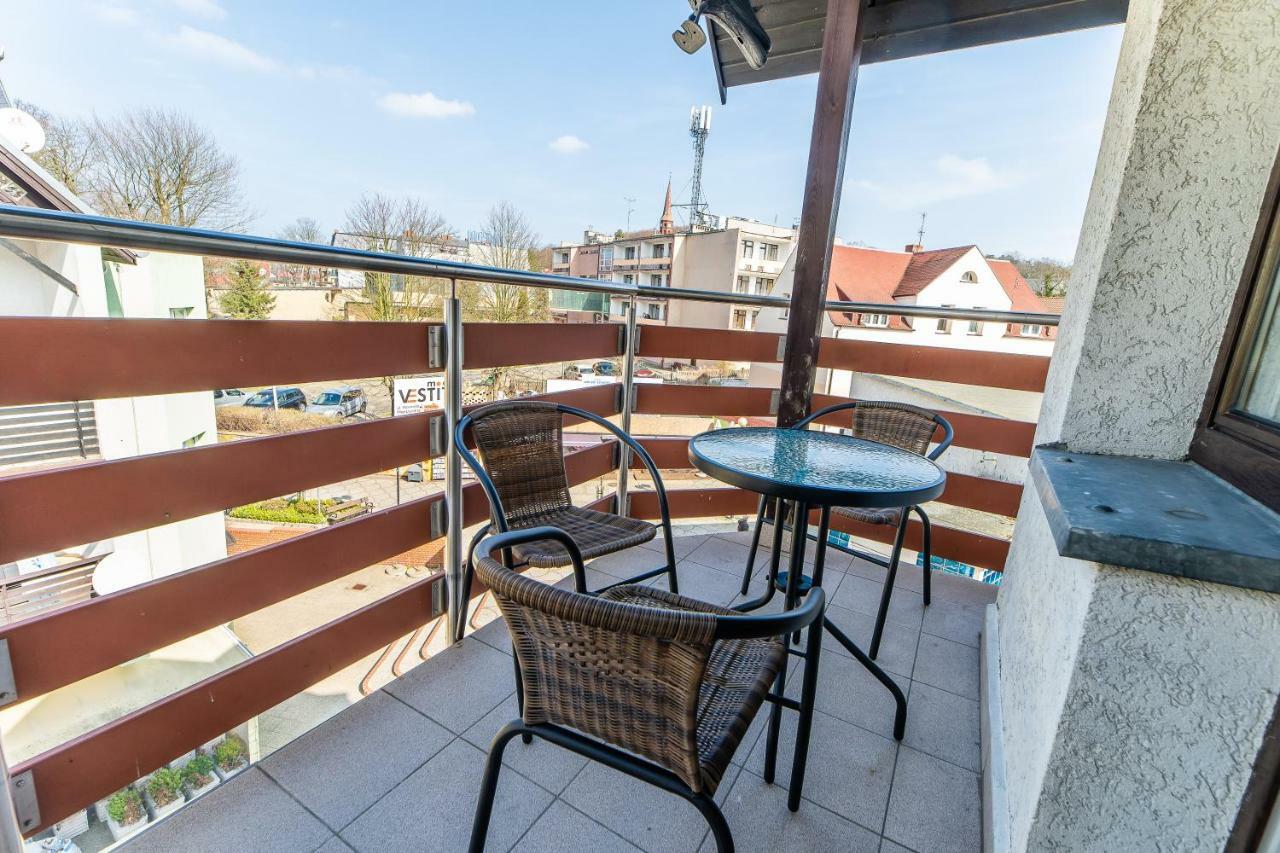 3-Bedroom Apartment Plac Neptuna By Noclegi Renters Miedzyzdroje Eksteriør billede