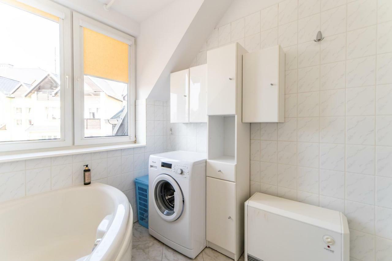 3-Bedroom Apartment Plac Neptuna By Noclegi Renters Miedzyzdroje Eksteriør billede